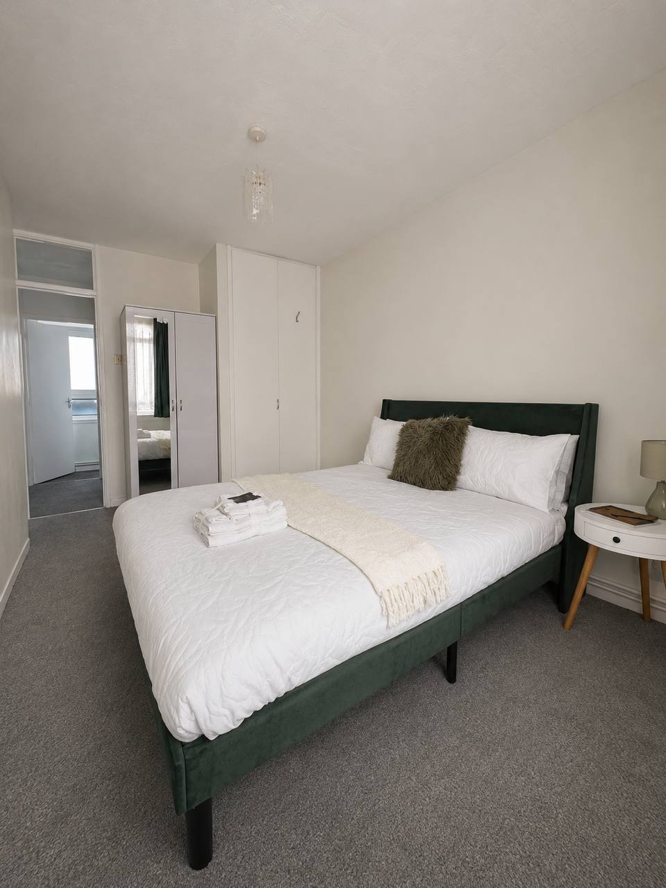 Double room | 6 minutes to Crossharbour DLR